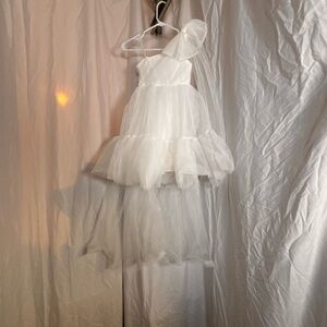 Charming White Kids Formal Dress with Ruffled Layers